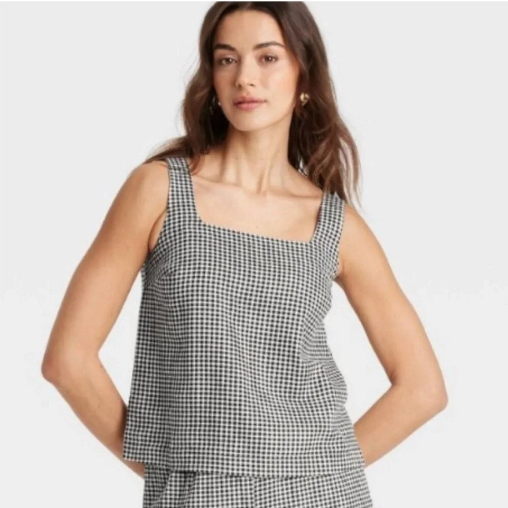 A New Day Black and White Gingham Linen Tank Top - Picture 1 of 4